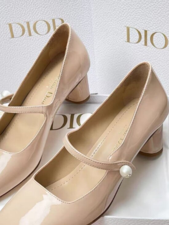 Dior Heeled Slides - Picture 4 of 8